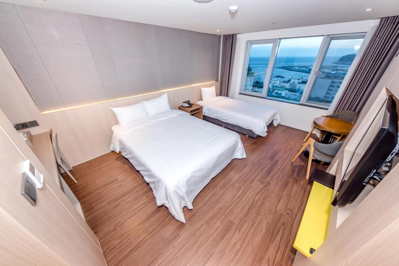 The First70 Hotel Seogwipo Exterior photo