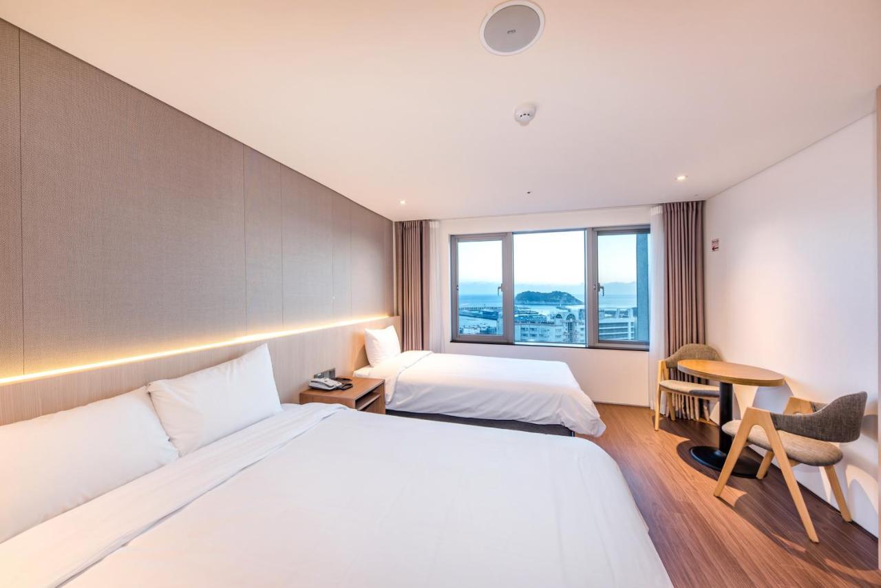 The First70 Hotel Seogwipo Exterior photo