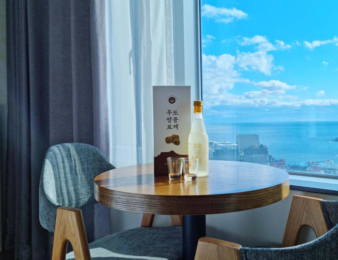 The First70 Hotel Seogwipo Exterior photo